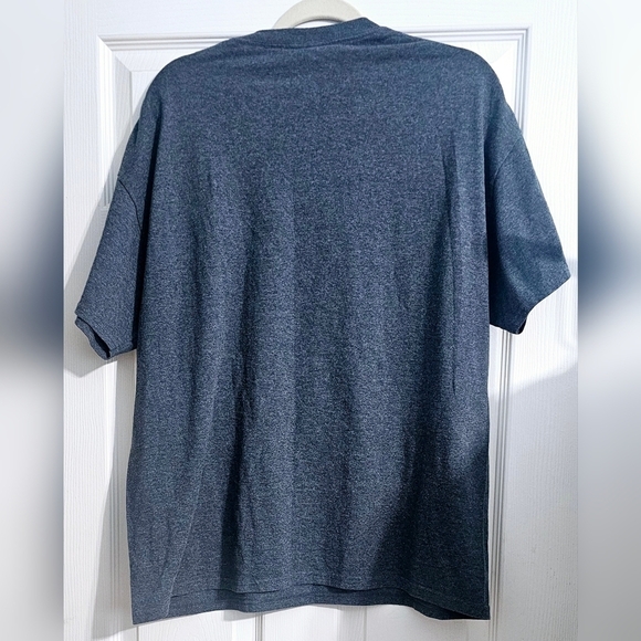 Graceland Elvis Shirt - Picture 3 of 5